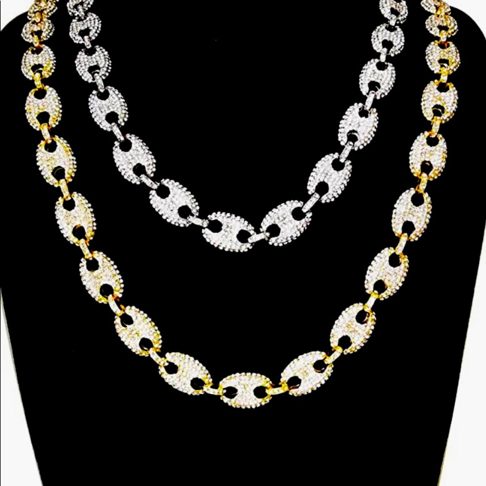 Cuban link necklace